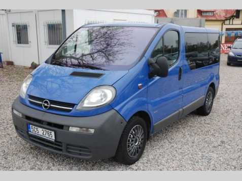 Opel Vivaro kombi 74kW nafta 200304