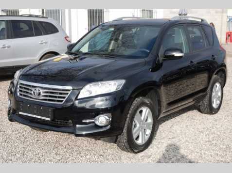 Toyota RAV4 SUV 100kW nafta 201108