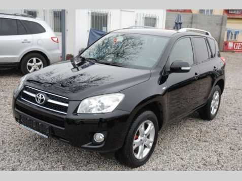 Toyota RAV4 SUV 110kW nafta 200905