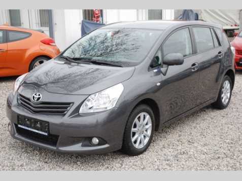 Toyota Verso MPV 93kW nafta 201002