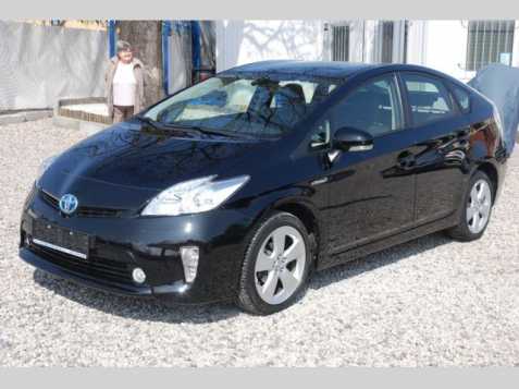 Toyota Prius hatchback 73kW hybridní 201403