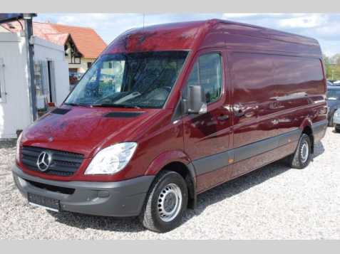 Mercedes-Benz Sprinter skříň 110kW nafta 200802