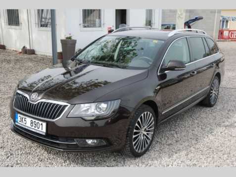 Škoda Superb kombi 125kW nafta 201311