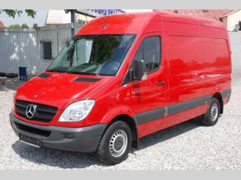 Mercedes-Benz Sprinter skříň 95kW nafta 201007