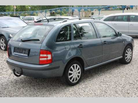 Škoda Fabia kombi 59kW benzin 200608