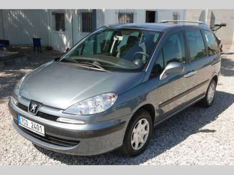 Peugeot 807 kombi 79kW nafta 200608