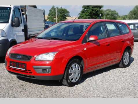 Ford Focus kombi 66kW nafta 200712