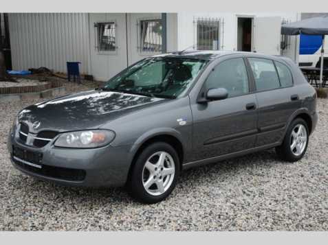 Nissan Almera hatchback 72kW benzin 200611