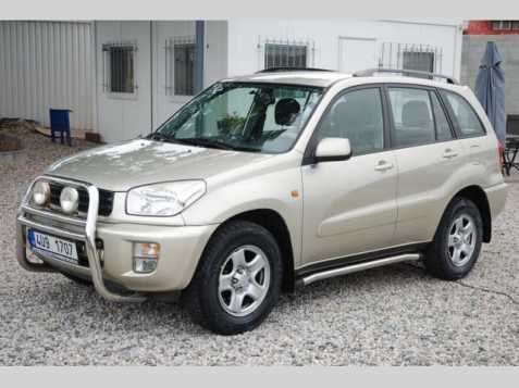 Toyota RAV4 SUV 92kW benzin 200307