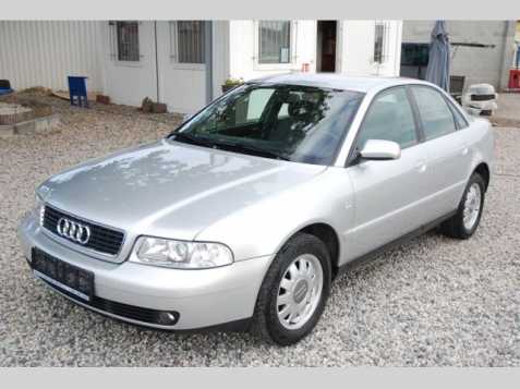 Audi A4 sedan 74kW benzin 200003