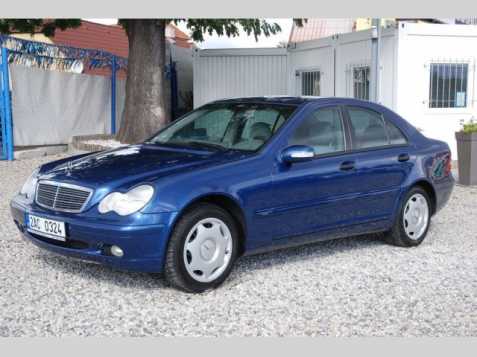 Mercedes-Benz Třídy C sedan 90kW nafta 200310