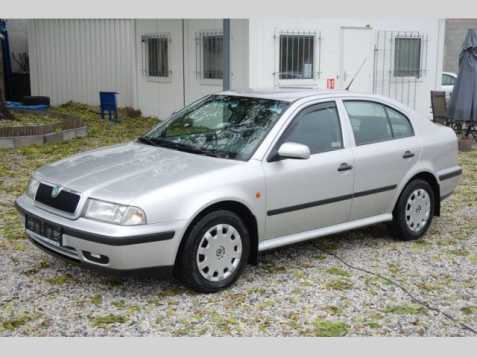 Škoda Octavia sedan 55kW benzin 199707