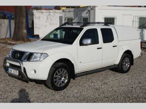 Nissan Navara pick up 170kW nafta 201309