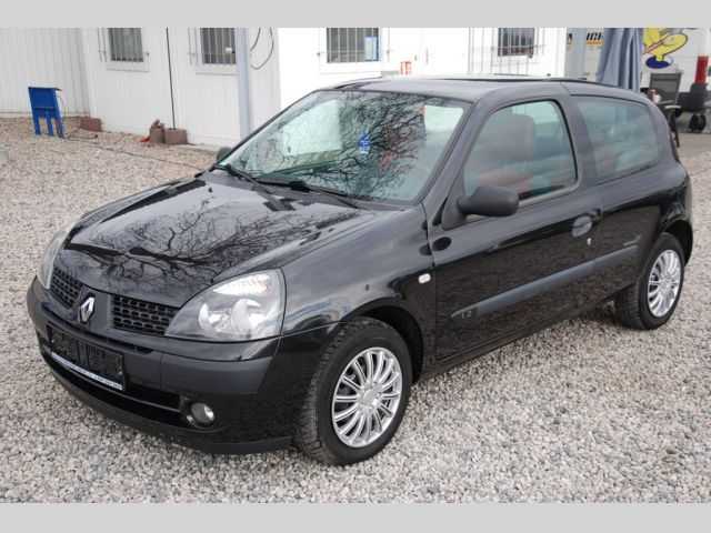 Renault Clio hatchback 43kW benzin 200309