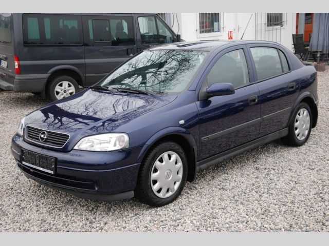 Opel Astra hatchback 50kW nafta 199901