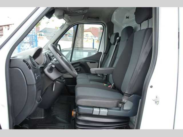 Renault Master VAN 107kW nafta 201201