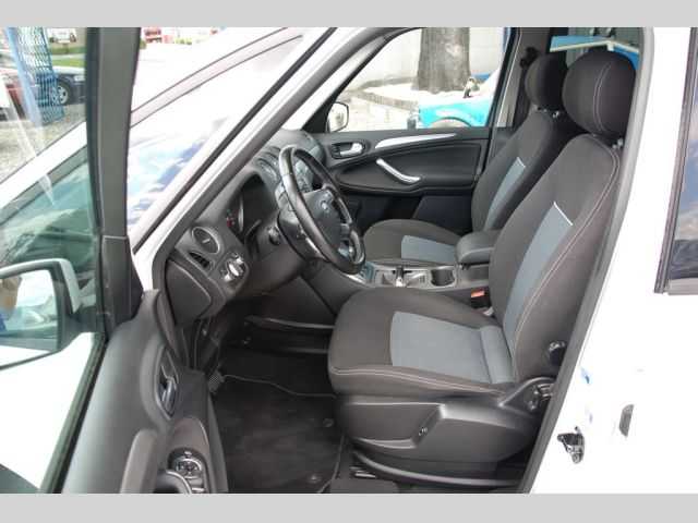 Ford Galaxy MPV 103kW nafta 201105