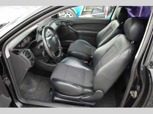 Ford Focus hatchback 85kW nafta 200404