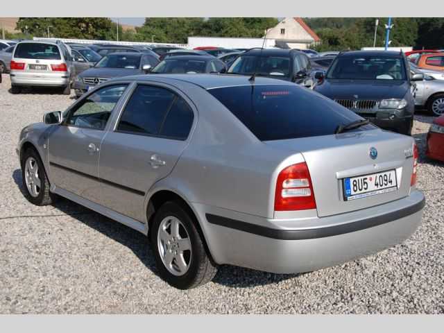 Škoda Octavia liftback 75kW benzin 200302