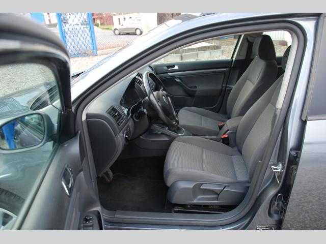 Volkswagen Golf kombi 77kW nafta 200904