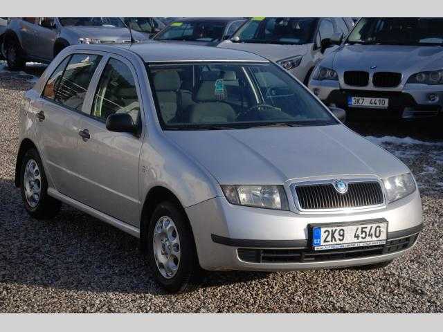 Škoda Fabia hatchback 40kW benzin 200402