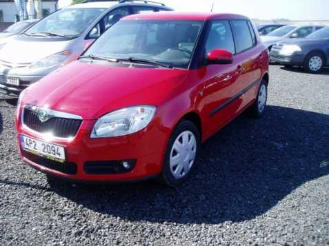 Škoda Fabia hatchback 44kW benzin 2009