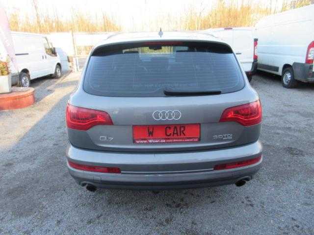 Audi Q7 SUV 176kW nafta 201006