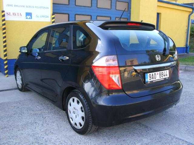 Honda FR-V kombi 103kW benzin 2008