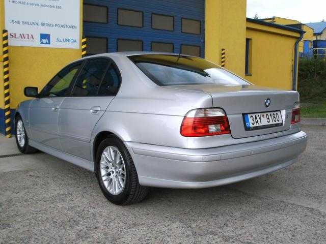 BMW Řada 5 sedan 170kW benzin 2001