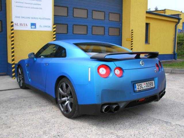 Nissan GT-R kupé 357kW benzin 2011