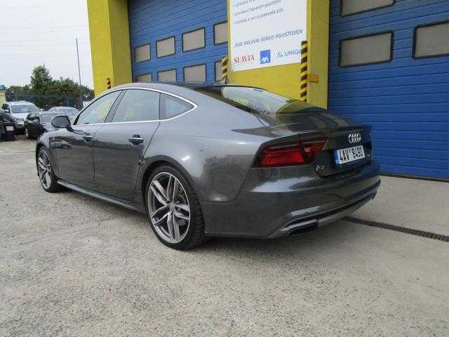 Audi A7 hatchback 240kW nafta 2015