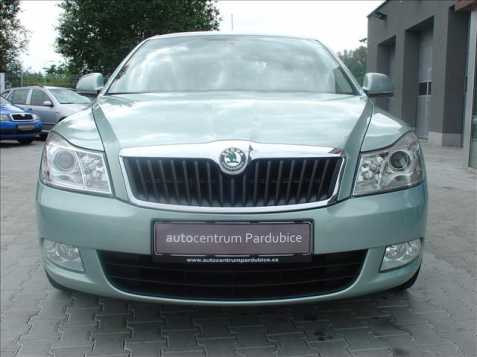 Škoda Octavia hatchback 77kW nafta 201006