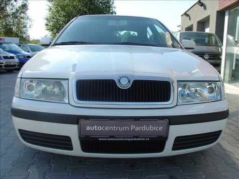 Škoda Octavia hatchback 75kW benzin 200305