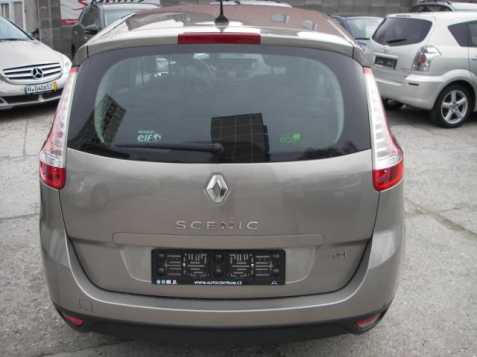 Renault Grand Scénic MPV 81kW nafta 2010