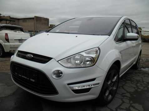 Ford S-MAX MPV 120kW nafta 201101