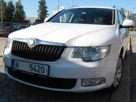 Škoda Superb kombi 125kW nafta 201101