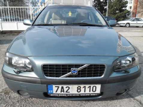 Volvo S60 sedan 120kW nafta 200302