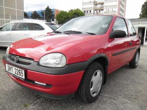 Opel Corsa hatchback 40kW benzin 1999