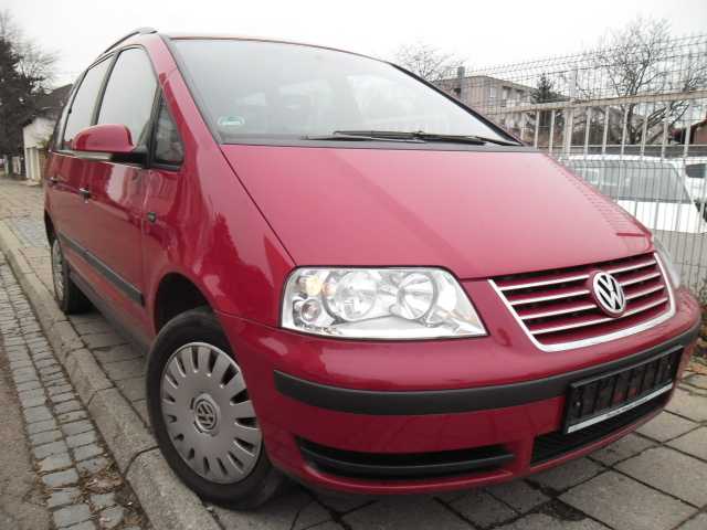 Volkswagen Sharan MPV 103kW nafta 200911