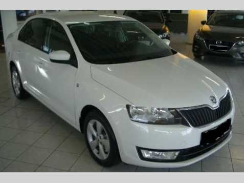 Škoda Rapid limuzína 63kW benzin 201309