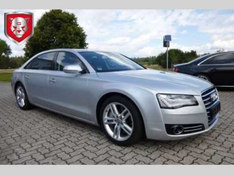 Audi A8 limuzína 258kW nafta 201303