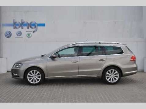 Volkswagen Passat kombi 103kW nafta 201211