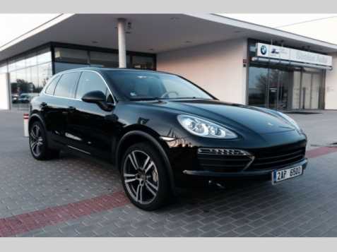 Porsche Cayenne SUV 294kW benzin 201104