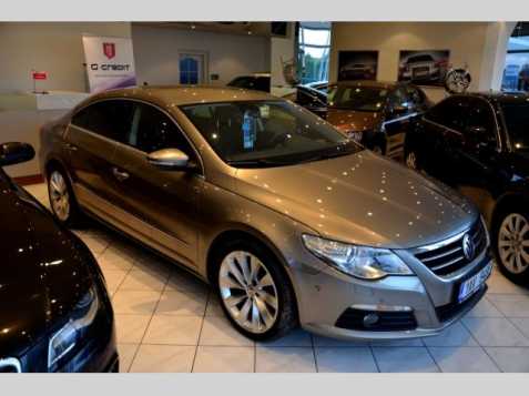 Volkswagen Passat CC sedan 103kW nafta 201009