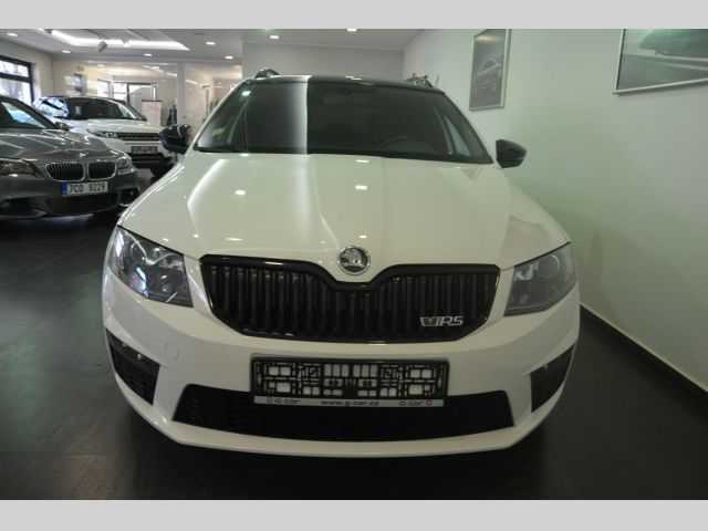 Škoda Octavia kombi 135kW nafta 201402