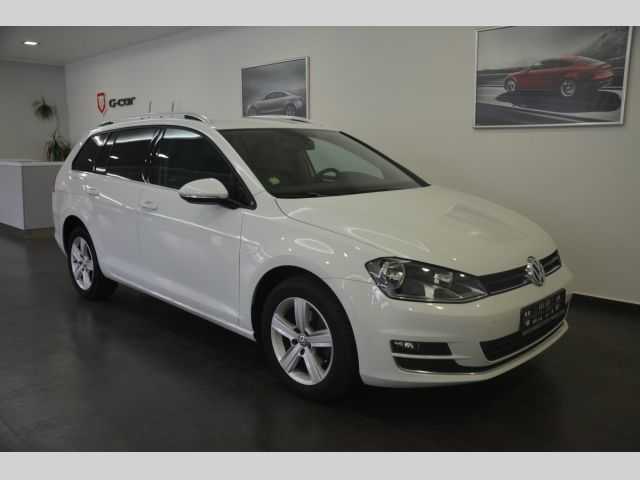 Volkswagen Golf kombi 110kW nafta 201311