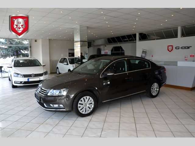 Volkswagen Passat sedan 103kW nafta 201212