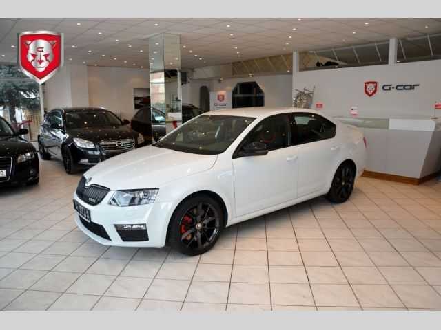 Škoda Octavia liftback 135kW nafta 201410