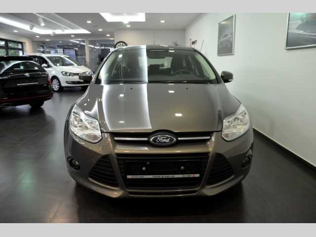 Ford Focus hatchback 74kW benzin 201404