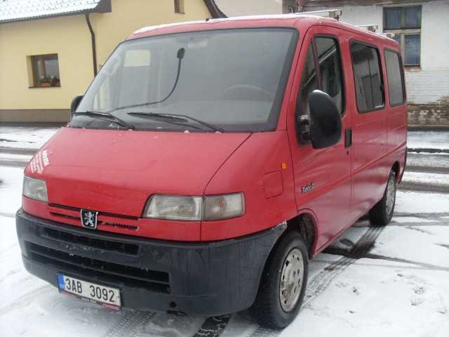 Peugeot Boxer minibus 0kW nafta 2000